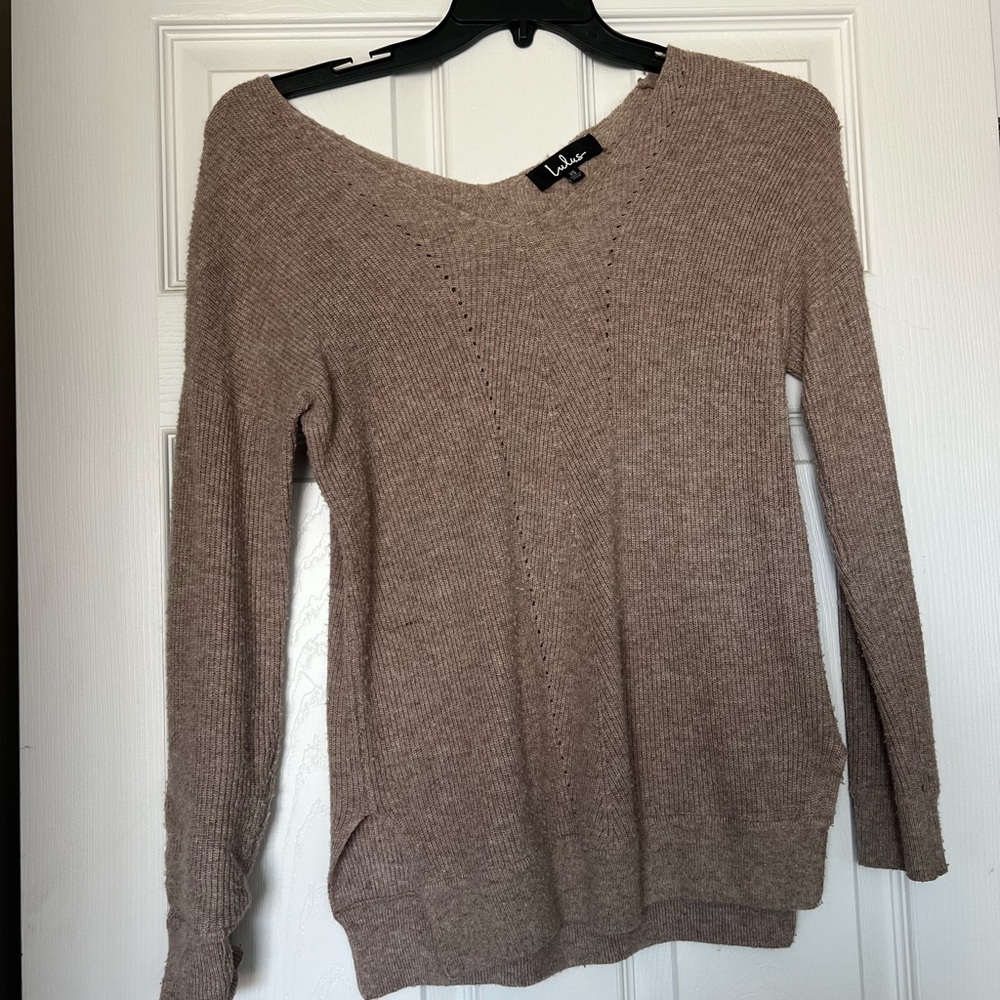 Women's Tan Sweater